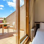 Dorma Reina Isabel Hotel 4*