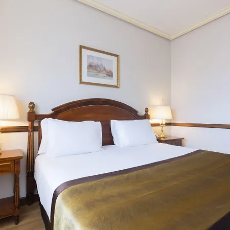 Dorma Reina Isabel Hotel Avila