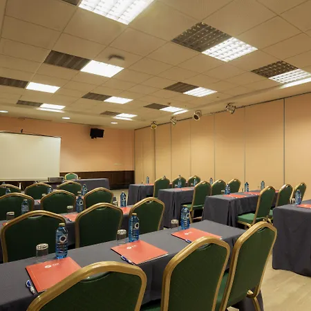 Hotel Exe Reina Isabel 4*