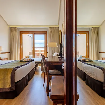 Exe Reina Isabel 4* Ávila