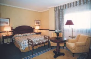 Exe Reina Isabel Hotel