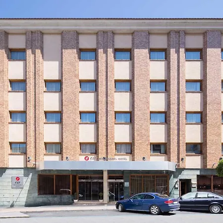 Exe Reina Isabel Hotel 4*