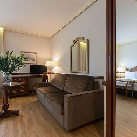 Exe Reina Isabel Avila