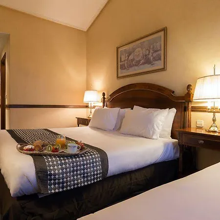 Hotel Exe Reina Isabel