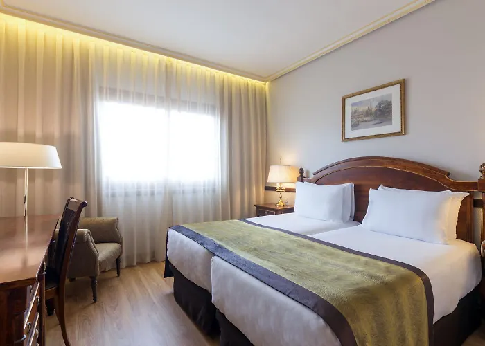 Hotel Dorma Reina Isabel 4*