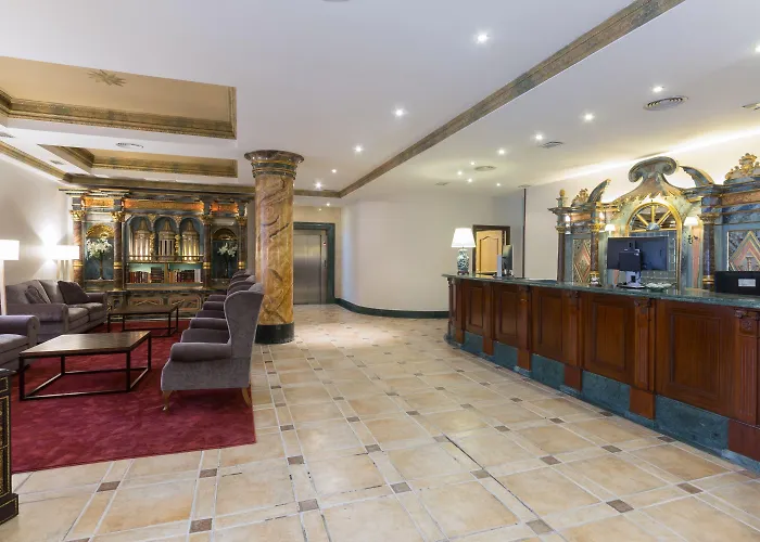 Dorma Reina Isabel Hotel 4*