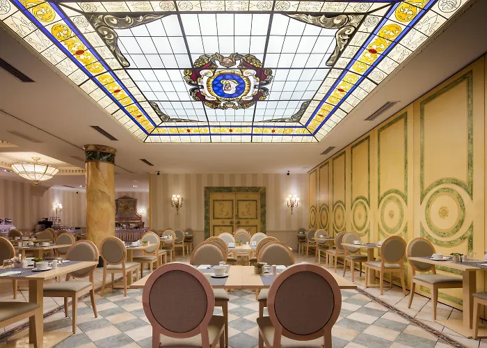 Dorma Reina Isabel 4*